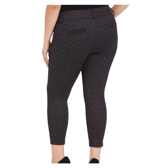 Torrid Studio Premium Ponte Stretch Ankle Skinny Pant Grey Chevron Sparkle Sz 26 - Picture 10 of 10